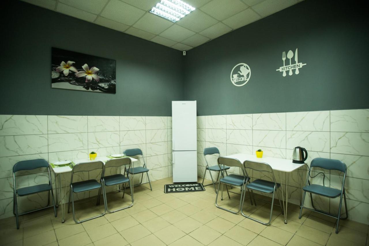 Si-Yo Hostel Uzhhorod Exterior foto